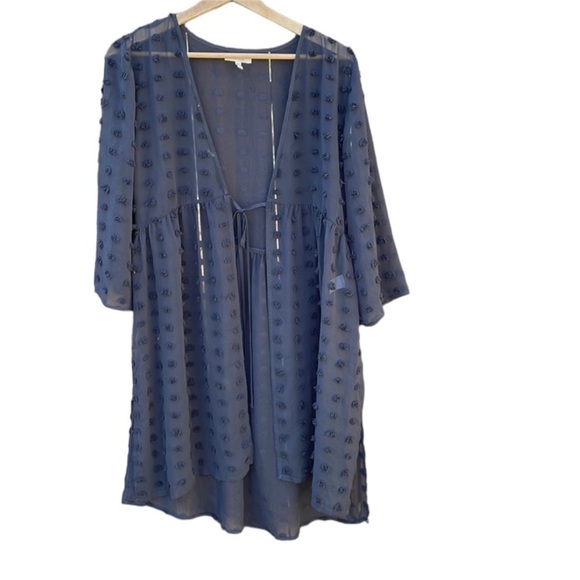 Maurice’s size small kimono - Picture 1 of 5
